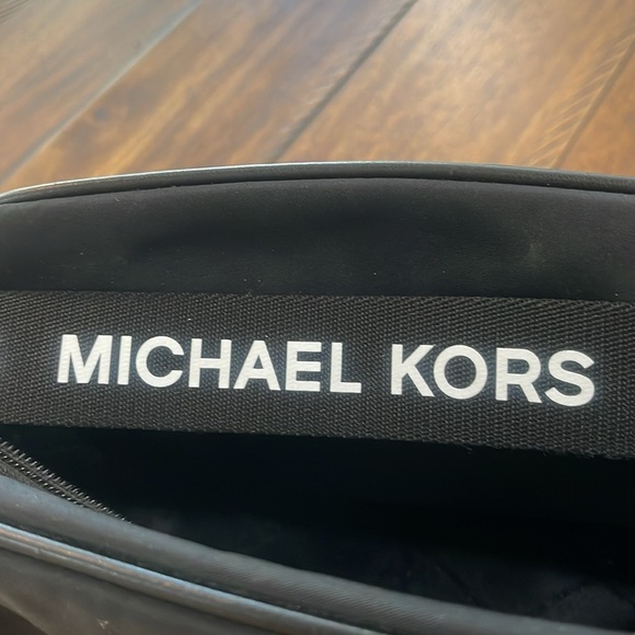Michael Kors black white nylon camera crossbody bag webbing logo strap - Picture 15 of 17